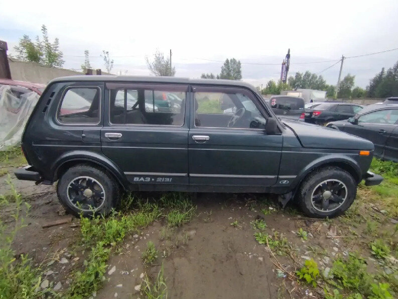 Открыть фотографии: Lada (ВАЗ) 2131 (4x4) I