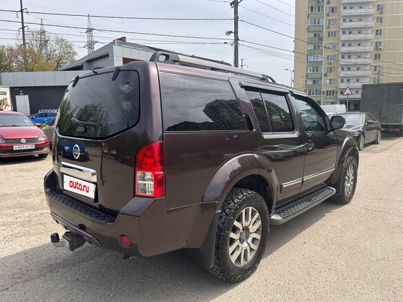 2011 Nissan Pathfinder III Рестайлинг, коричневый, 1850000 рублей - вид 5