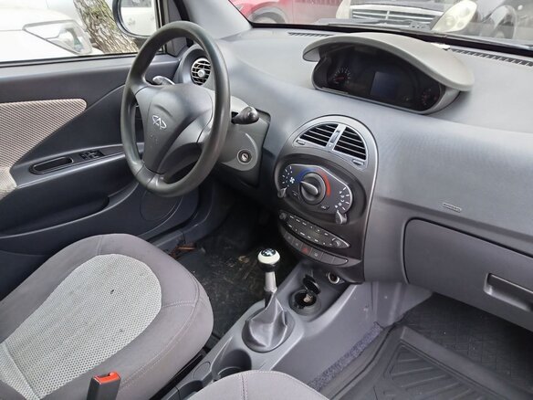 2011 Chery IndiS (S18D) I, серебристый, 170000 рублей - вид 9
