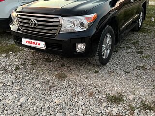 2012 Toyota Land Cruiser 200 Series Рестайлинг 1, чёрный, 3800000 рублей, вид 1