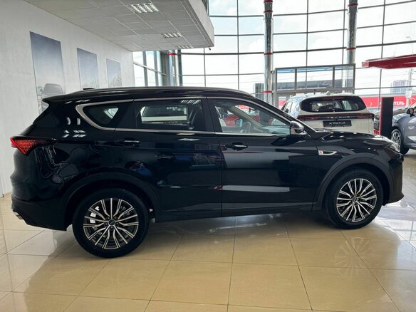 2026 Jetour X70+ I Рестайлинг, чёрный, 3399000 рублей - вид 6