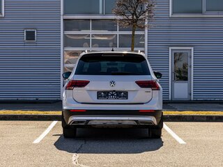 2020 Volkswagen Tiguan II, белый, 1995000 рублей, вид 5
