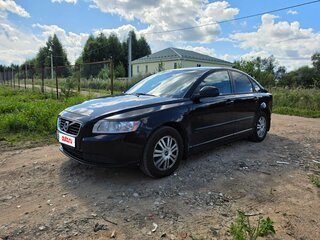 2011 Volvo S40 II Рестайлинг, чёрный, 720000 рублей, вид 1