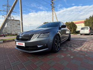 2017 Skoda Octavia III (A7) Рестайлинг, серый, 2300000 рублей, вид 1
