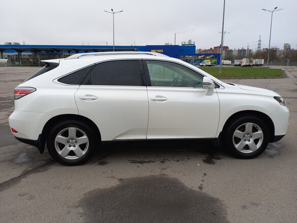 2013 Lexus RX 270 III Рестайлинг, белый, 2250000 рублей - вид 5