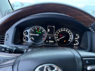 2015 Toyota Land Cruiser 200 Series Рестайлинг 2, белый, 5375000 рублей, вид 2