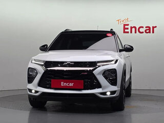 2022 Chevrolet TrailBlazer III, белый, 1783000 рублей, вид 2