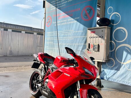 2011 Ducati 848, красный, 700000 рублей, вид 3