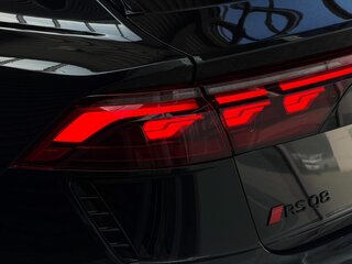 2026 Audi RS Q8 Performance I Рестайлинг, чёрный, 26300000 рублей, вид 4