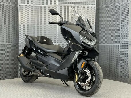 2022 BMW C 400 GT, чёрный, 579000 рублей, вид 2