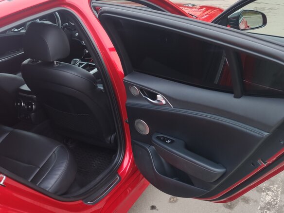 2018 Kia Stinger I, красный, 2800000 рублей - вид 11