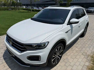2022 Volkswagen T-Roc I (China Market), белый, 1700000 рублей, вид 1