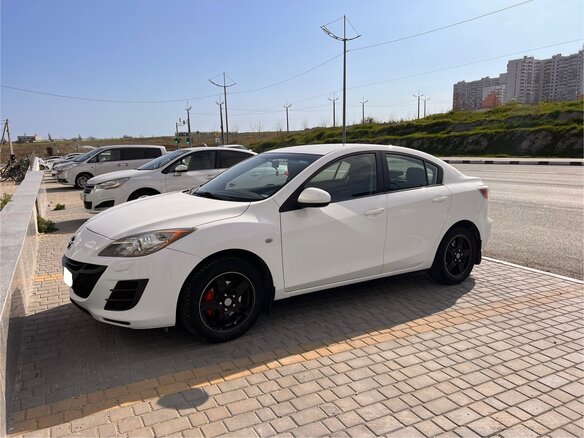 2011 Mazda 3 II (BL), белый, 730000 рублей - вид 9