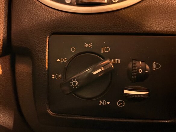 2008 Ford Focus II Рестайлинг, серебристый, 449000 рублей - вид 9