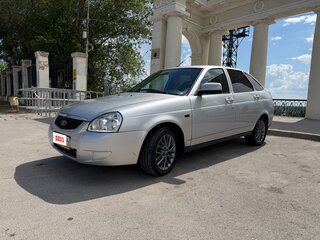 2015 Lada (ВАЗ) Priora I Рестайлинг, серебристый, 470000 рублей, вид 1
