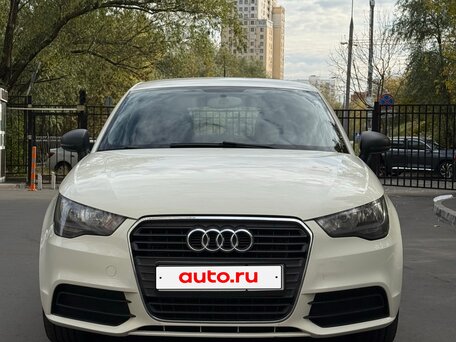 2014 Audi A1 I (8X), белый, 900000 рублей, вид 1