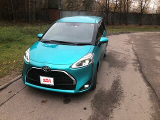 2019 Toyota Sienta II Рестайлинг, голубой, 1799000 рублей, вид 3