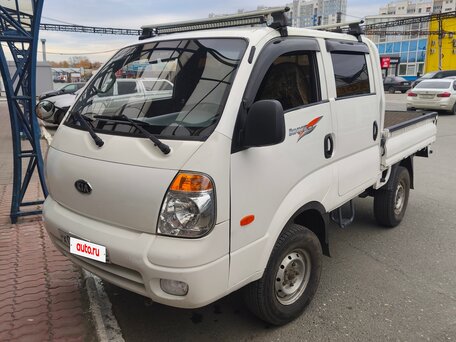 2010 Kia Bongo, белый, 3500000 рублей, вид 2
