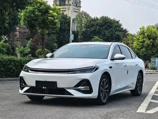 2026 Geely Galaxy Starshine 8 18.4 kWh, белый, 3590002 рублей, вид 2