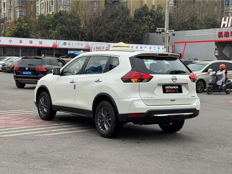 2026 Nissan X-Trail III Рестайлинг 2, белый, 2320000 рублей, вид 4