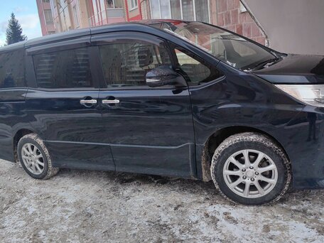2019 Toyota Noah III (R80) Рестайлинг, синий, 2000000 рублей, вид 1