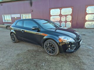 2011 Kia Ceed I Рестайлинг, чёрный, 790000 рублей, вид 2