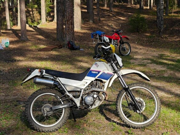 1998 Yamaha XT225 Serow, белый, 195000 рублей - вид 3