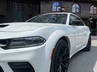 2020 Dodge Charger R__T VII (LD) Рестайлинг, белый, 2999999 рублей, вид 1