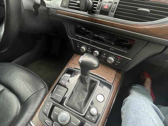 2011 Audi A6 IV (C7), чёрный - вид 4