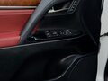 2015 Lexus LX 570 III Рестайлинг 2, белый, 7000000 рублей - вид 2