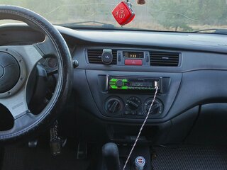 2004 Mitsubishi Lancer IX, серебристый, 350000 рублей, вид 5