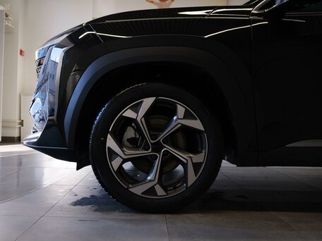 2026 Geely Atlas II, чёрный, 3449990 рублей, вид 4