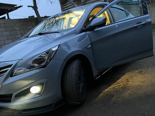 2016 Hyundai Solaris I Рестайлинг, белый, 760000 рублей, вид 2