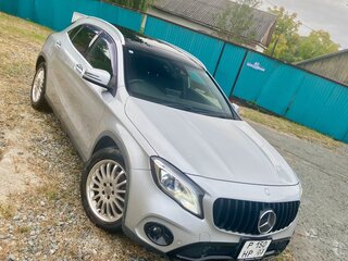2017 Mercedes-Benz GLA 180 I (X156), бежевый, 1700000 рублей, вид 2