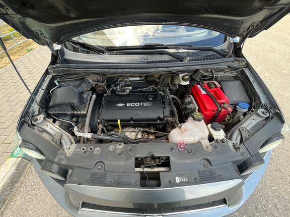 2013 Chevrolet Aveo II, серый, 400000 рублей - вид 7