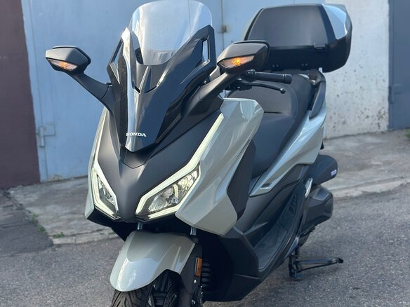 2026 Honda Forza, серый, 1000000 рублей - вид 16