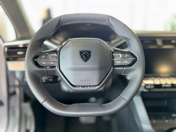 2026 Peugeot 408 II Рестайлинг 2, белый, 3799000 рублей - вид 13