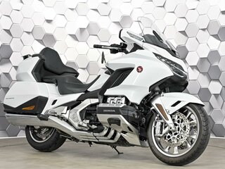 2018 Honda GL 1800 Gold Wing, белый, 2590000 рублей, вид 1