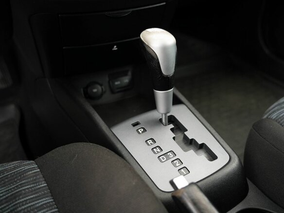 2008 Kia Ceed I, серебристый, 550000 рублей - вид 15