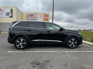2021 Peugeot 5008 II Рестайлинг, чёрный, 1700000 рублей, вид 4