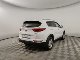 2018 Kia Sportage IV, белый, 1840000 рублей, вид 5