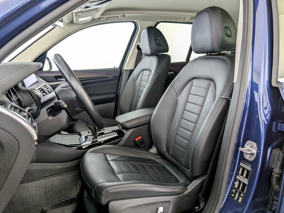 2020 BMW X3 20i xDrive III (G01), синий, 3850000 рублей - вид 19