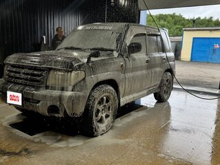 2000 Mitsubishi Pajero iO, чёрный, 550000 рублей, вид 2