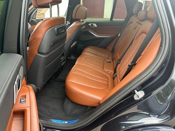 2018 BMW X5 M50d IV (G05/G18), пурпурный, 4990000 рублей - вид 20