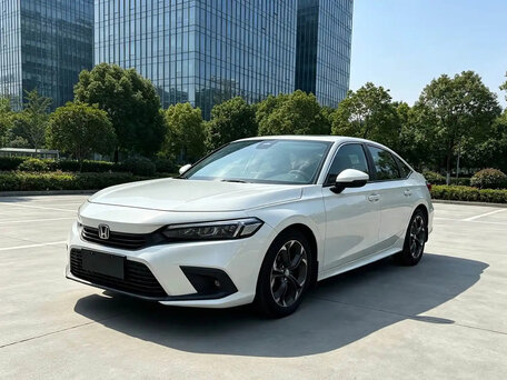 2022 Honda Civic XI, белый, 1790000 рублей, вид 2
