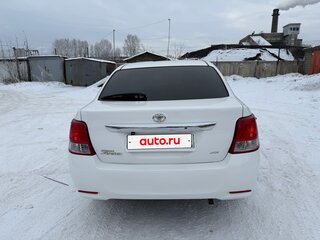 2013 Toyota Corolla Axio XI (E160, E170, E180), белый, 950000 рублей, вид 3