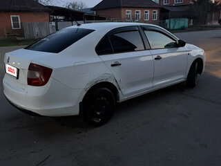 2015 Skoda Rapid I, белый, 670000 рублей, вид 4