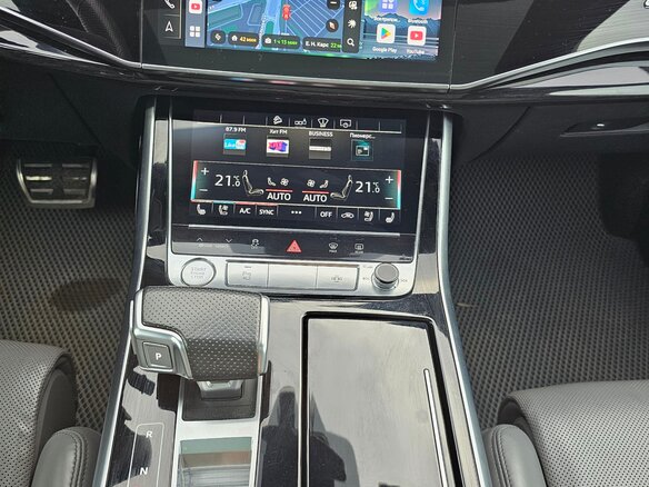 2020 Audi Q7 45 TDI II (4M) Рестайлинг, красный, 4950000 рублей - вид 15