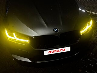 2022 BMW 5 серии 540i xDrive VII (G30/G31/G38) Рестайлинг, серый, 7350000 рублей, вид 2