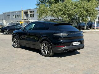 2021 Porsche Cayenne Coupé III, чёрный, 8490000 рублей, вид 4